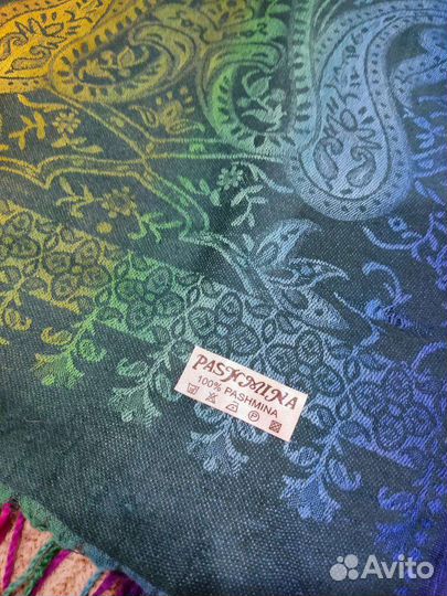 Шарфы и палантины