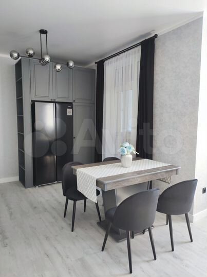 3-к. квартира, 101 м², 9/9 эт.