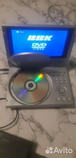 Портативный видеопроигрыватель