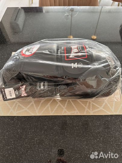 Боксерские перчатки twins 14