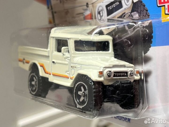 Hot Wheels Toyota Land Cruiser (Treasure Hunt)