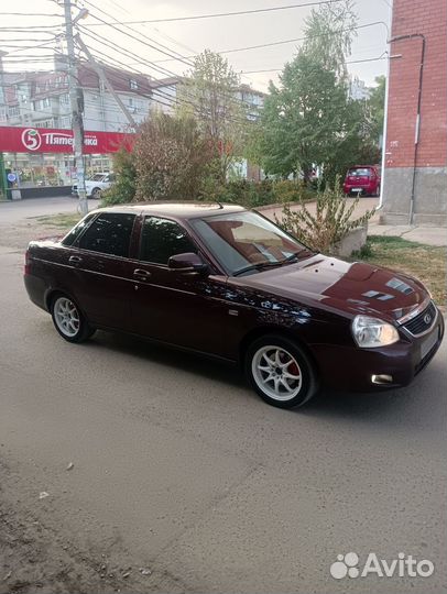 LADA Priora 1.6 МТ, 2013, 200 000 км