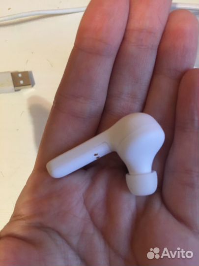 Беспроводные наушники новые