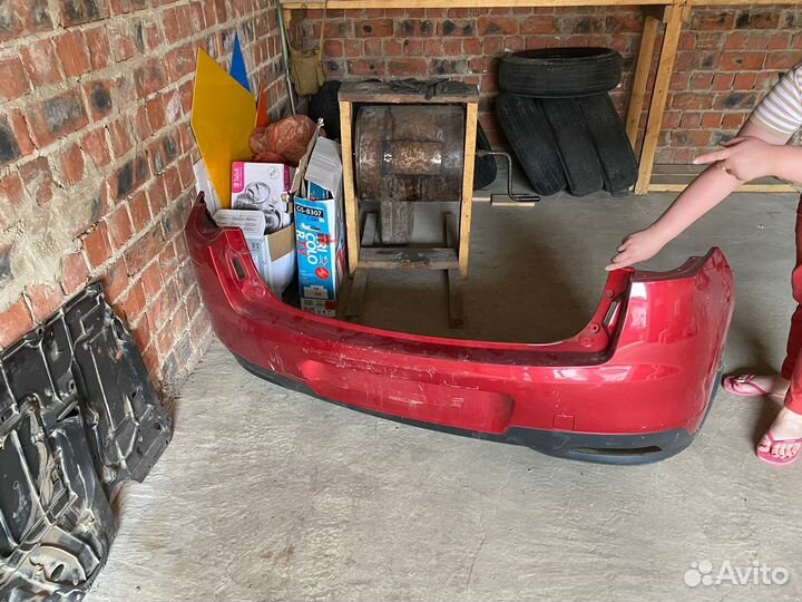 Задний бампер б/у Peugeot 308