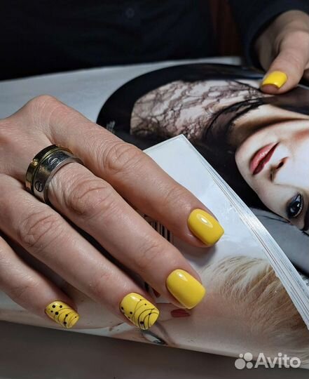 Маникюр педикюр