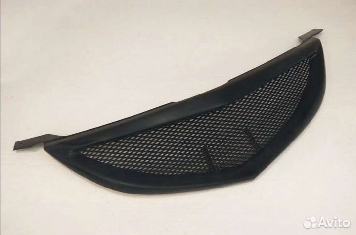 Решетка радиатора mazda 3 bk, седан