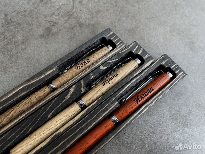 Ручка подарочная с гравировкой именная