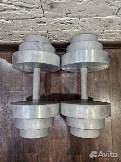 Продам б/у гантели