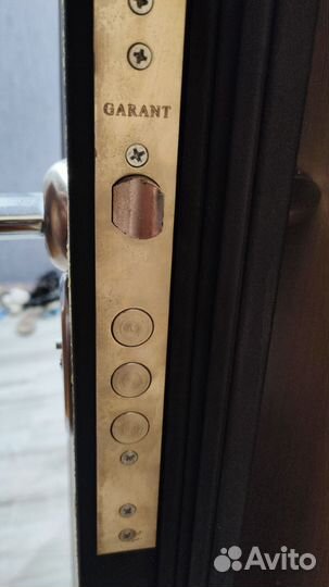 Дверь входная металлическая