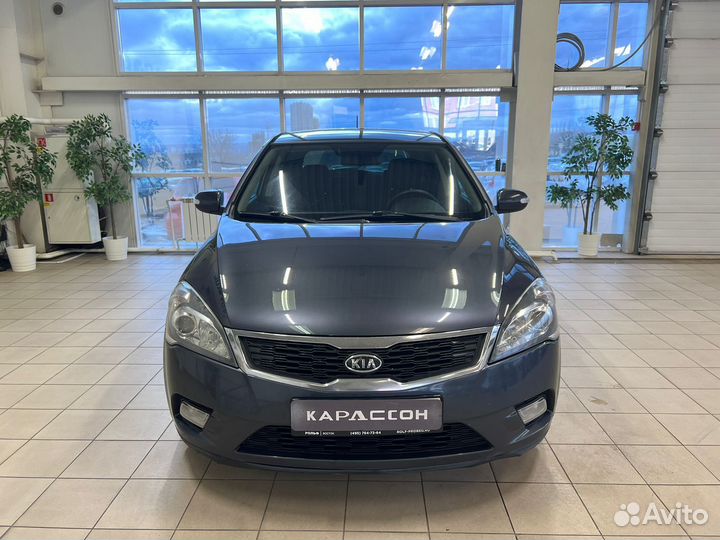 Kia Ceed 1.6 AT, 2011, 163 500 км