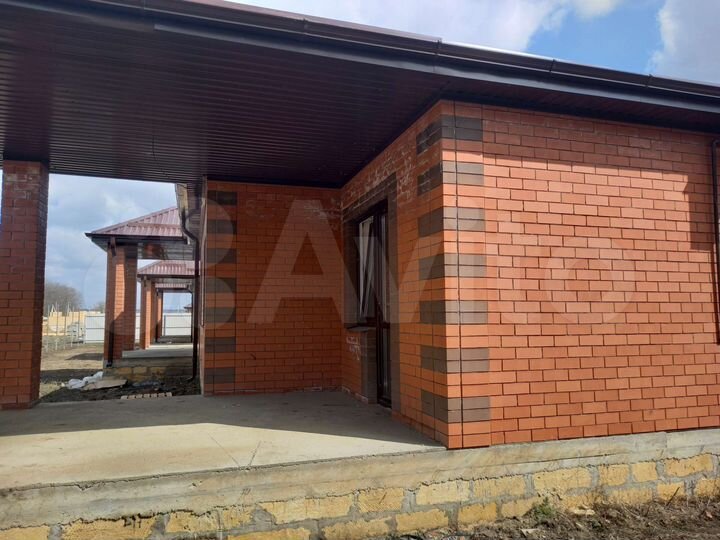 Коттедж 97 м² на участке 4 сот.