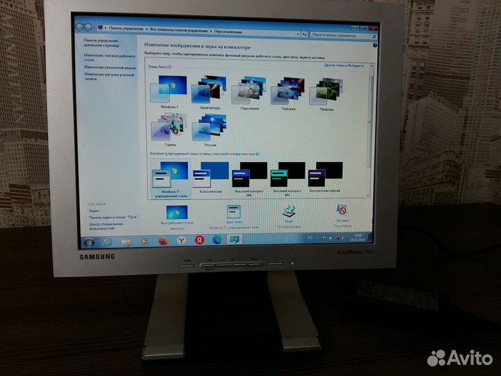 Монитор Samsung SyncMaster 152T