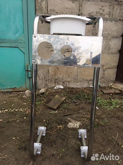 Рулевая стойка