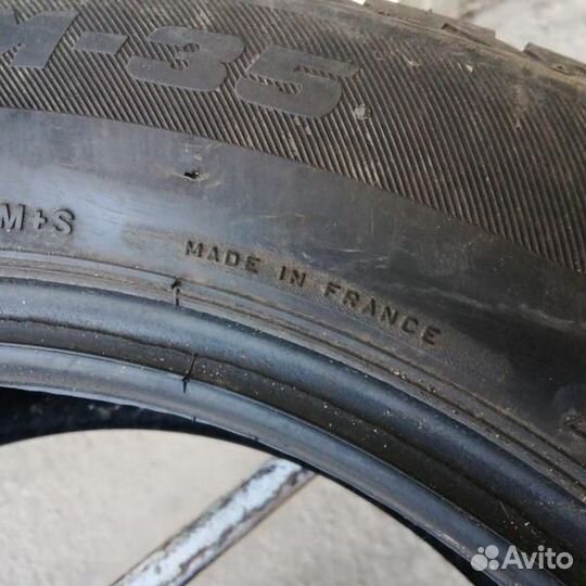 Bridgestone Blizzak LM-35 205/55 R16