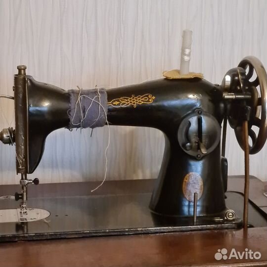 Швейная машина singer