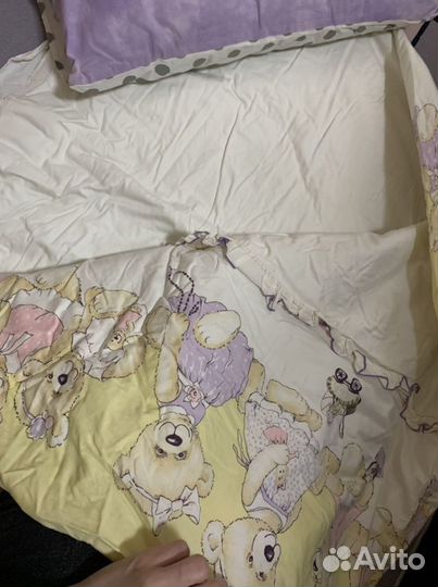Постельный комплект в детскую кроватку
