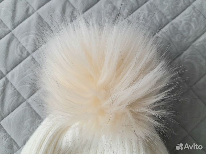 Зимняя шапка для девочки 5-7 лет 52-54