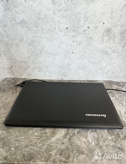 Lenovo i3-4010U, 1000Гб HDD, Radeon 8550M