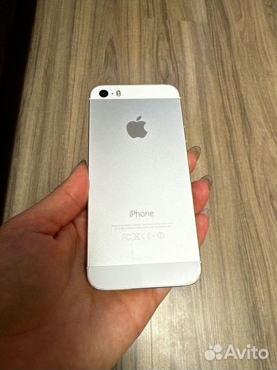 iPhone 5S, 16 ГБ