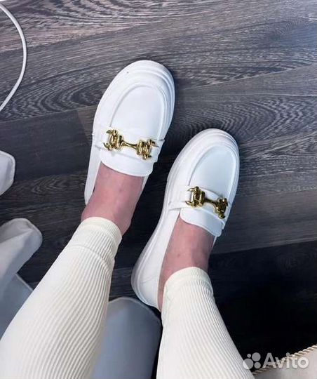 Лоферы женские