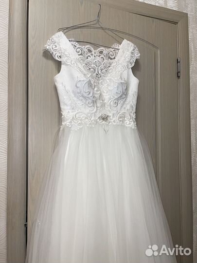 Продам свадебное платье