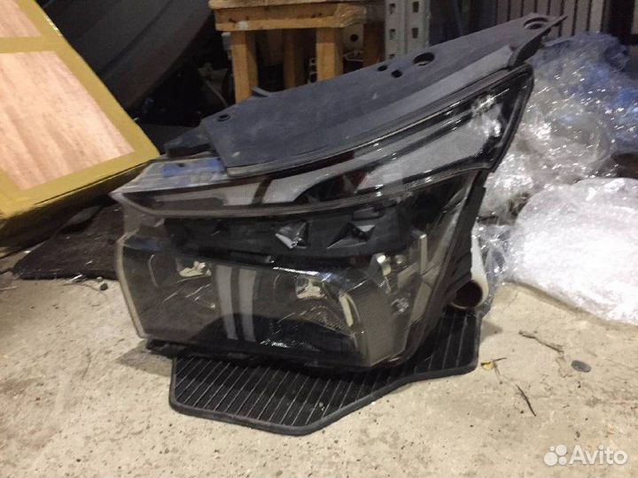 Фара передняя левая Хендай Санта Фе 4 TM LED