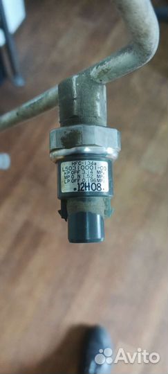 Датчик давления кондиционера mazda3