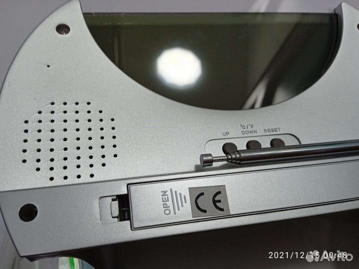 Радиочасы-будильник настольные Ansmann DL-1001, но