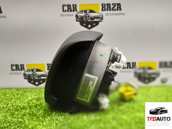 Подушка безопасности водителя, Volkswagen Touareg 2011