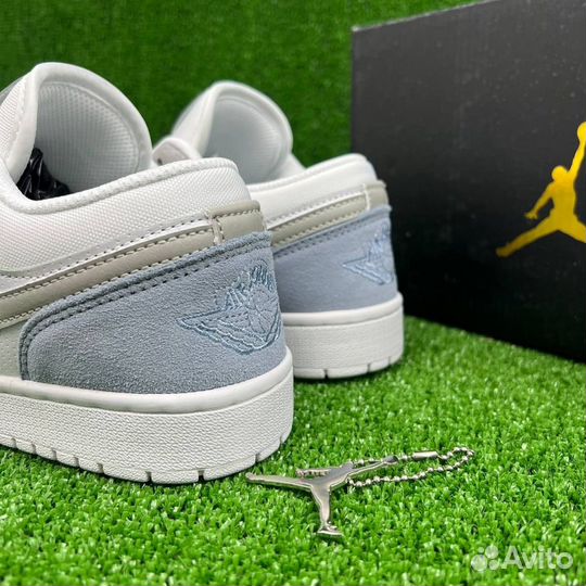 Кроссовки Nike Air Jordan 1 low