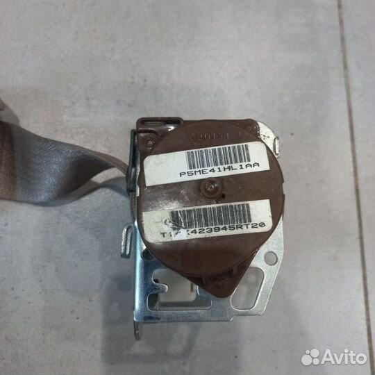 Ремень безопасности задний левый Jeep Grand