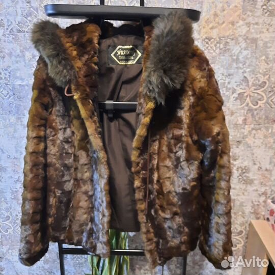 Шуба норковая с капюшоном 44 46