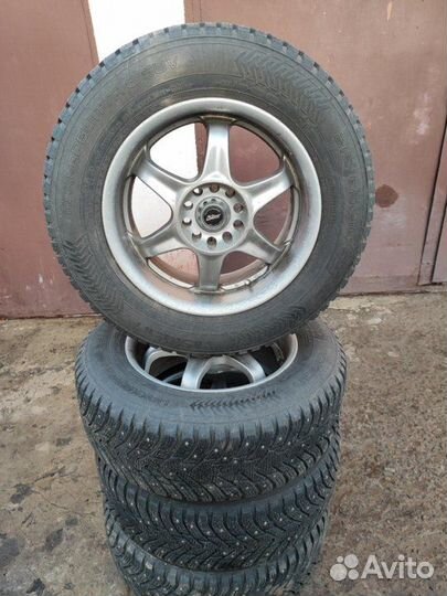 Оригинальные колеса R16 215/65