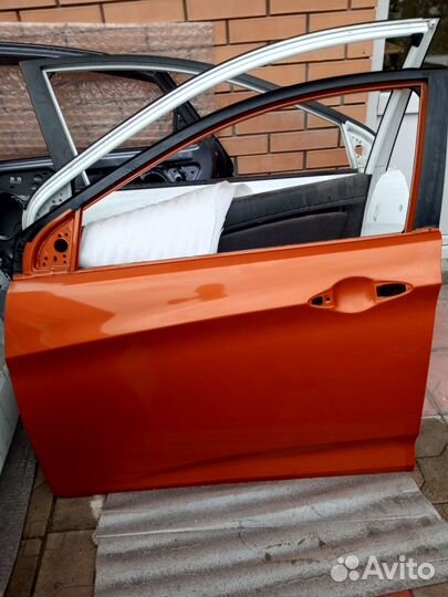 Hyundai Solaris дверь оригинал