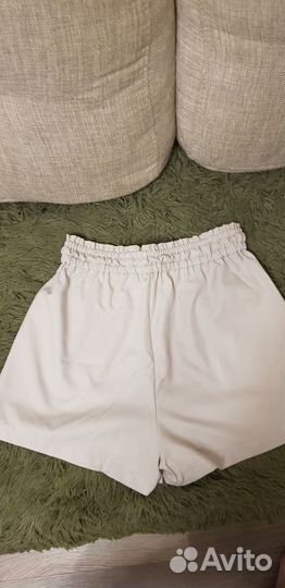 Шорты женские