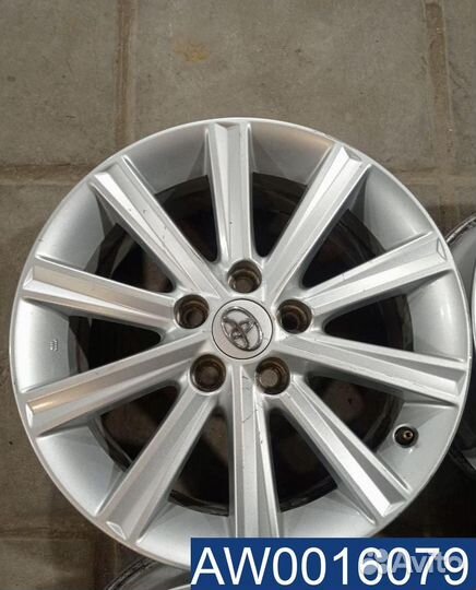Диски R17 Toyota Б/у оригинал