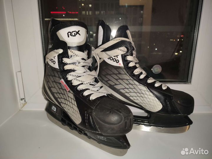 Хоккейные коньки RGX мужские 42 размер