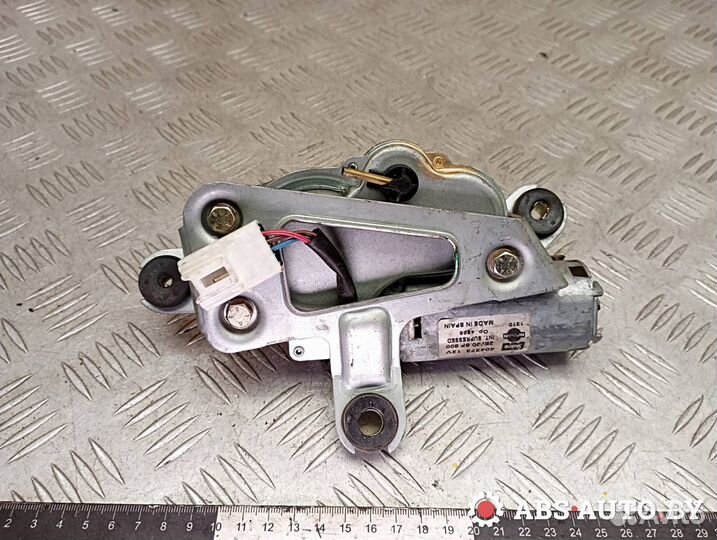 Моторчик заднего стеклоочистителя (дворника)