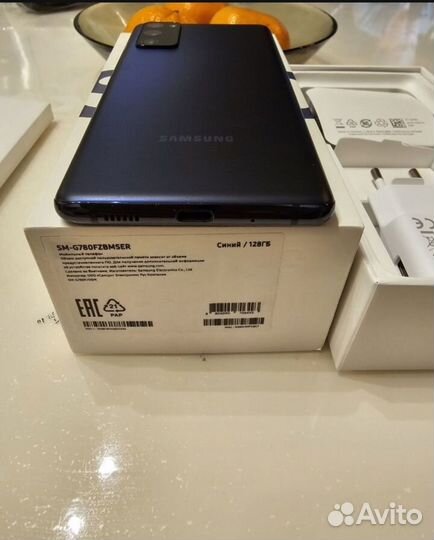 Samsung Galaxy S20 FE, 6/128 ГБ