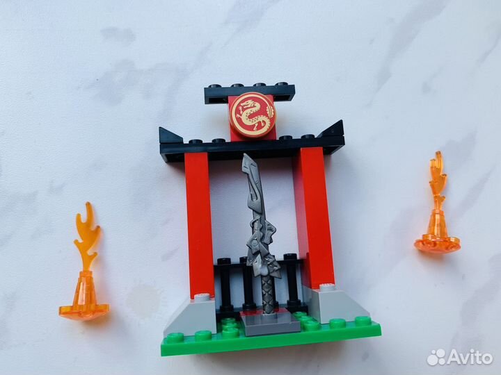 Lego Ninjago 71701 Огненный дракон Кая