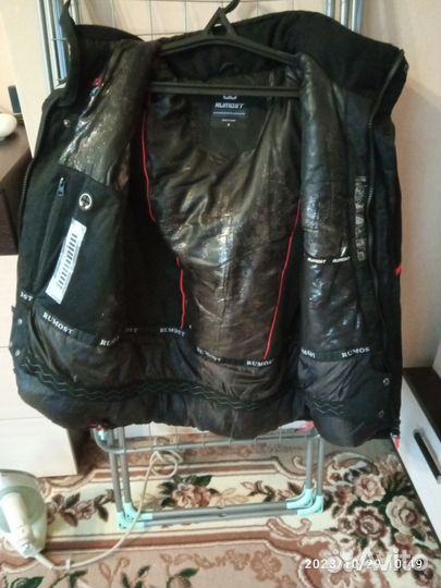 Мужской зимний комбинезон