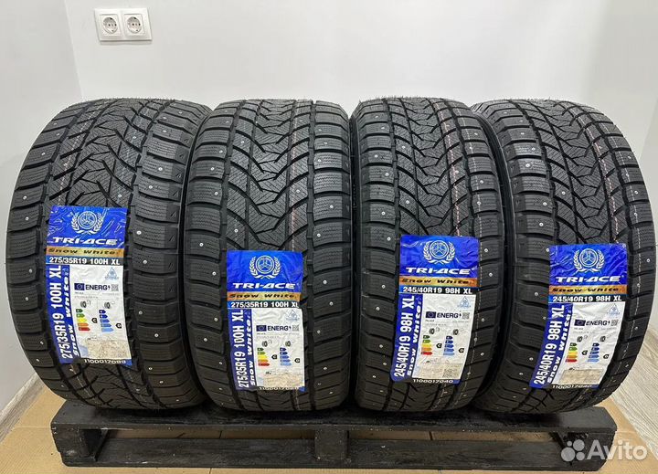 Tri Ace Snow White II 245/40 R19 и 275/35 R19 54J