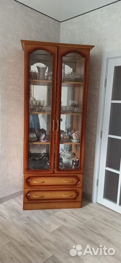 Шкаф для посуды бу