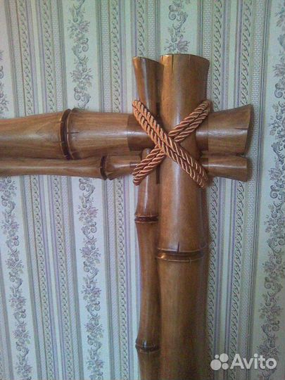 Зеркало в оправе