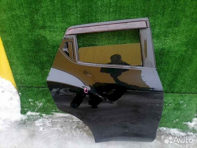 Дверь задняя правая Nissan Juke F15