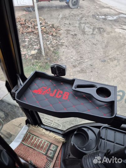Столик на погрузчик jcb