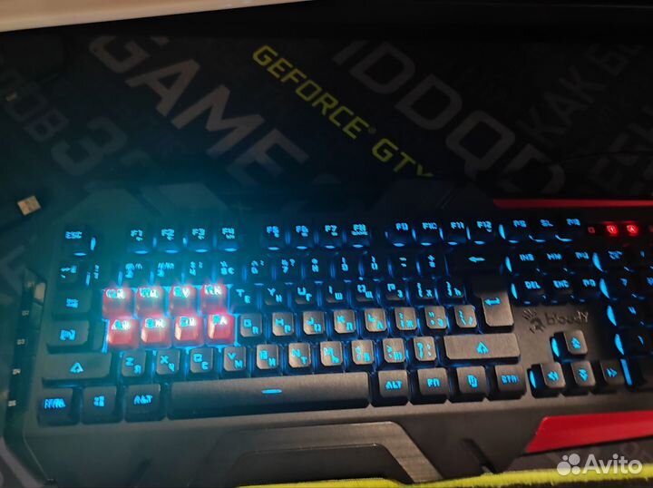 Игровая клавиатура Bloody B3590R RGB