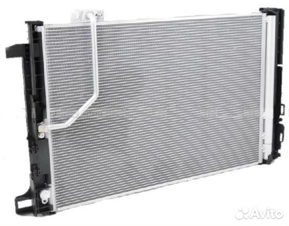 Радиатор кондиционера W204 W212