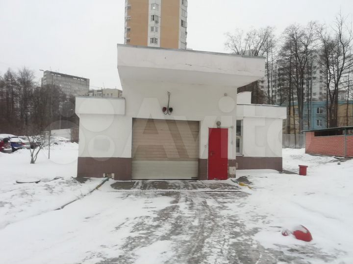 Машиноместо, 12 м²