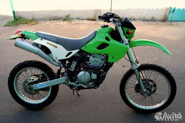 Клх 250 купить. Кроссиндура Кавасаки клх 250. Кавасаки клх 250 1998. KLX 250. Багажник KLX 250.